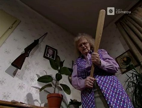 Die Harald Schmidt Show - 0910 - 2001-04-12 - Alexander Scheer, Sugababes, Star Wars