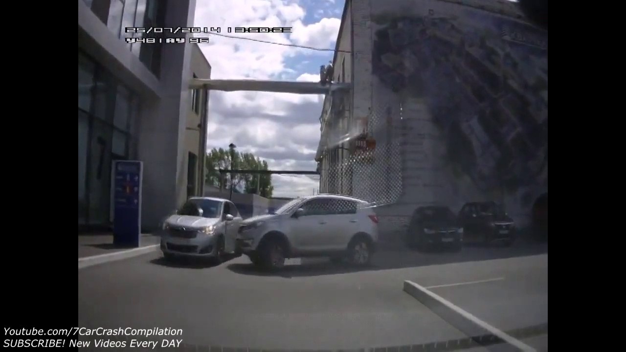 Violent Car Crashes Compilation - July 2014
