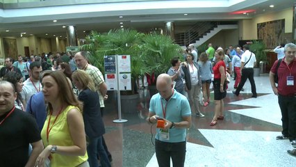 Espagne: le PSOE valide l'élection de Pedro Sanchez