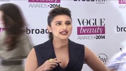 Hot Parineeti Chopra At Vogue Beauty Awards 2014