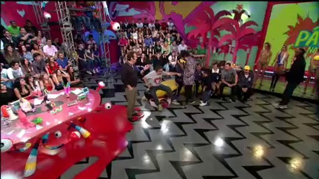 Poderoso Castiga Beija.... - Pânico Na Band