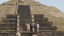Leaders of Mexico, Japan tour Teotihuacan archaeological site