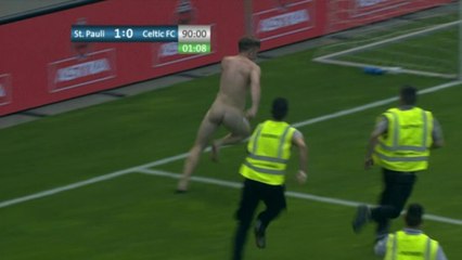 Tra Celtic e St Pauli spunta lo streaker