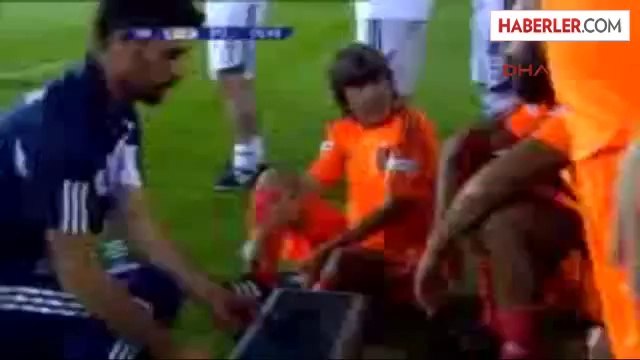 Başbakan Recep Tayyip Erdoğan, Başakşehir Fatih Terim Stadyumu'nun Açılışında Yapılan Gösteri...