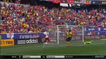 Thierry Henry Stopped By Szczęsny Arsenal vs New York Red Bulls Goals and Highlights 26 07 2014 - YouTube