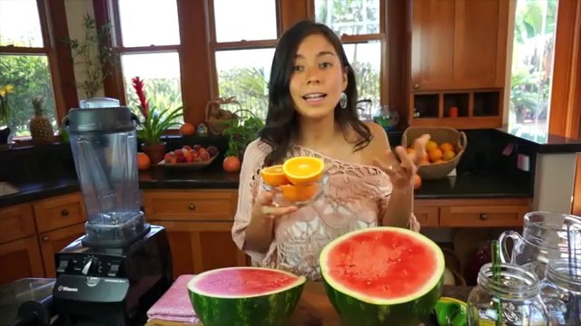 Jugo de Sandia para la RETENCION DE LIQUIDOS! - YouTube