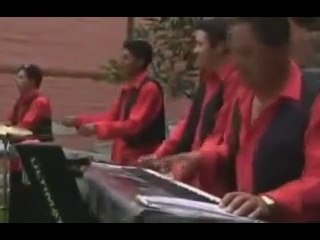 AL ESTILO DE BANDITA