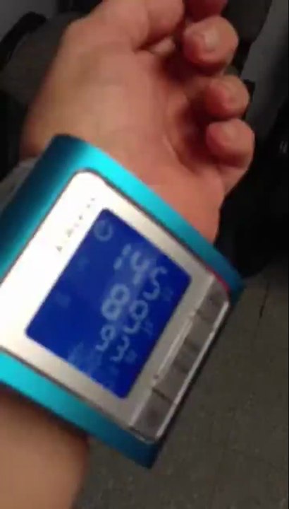 Test Homedics BPW-360BT Premium Wrist Blood Pressure Monitor