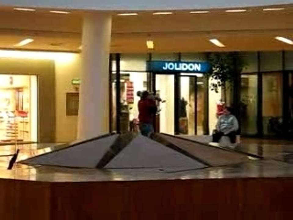 Fantana IULIUS MALL
