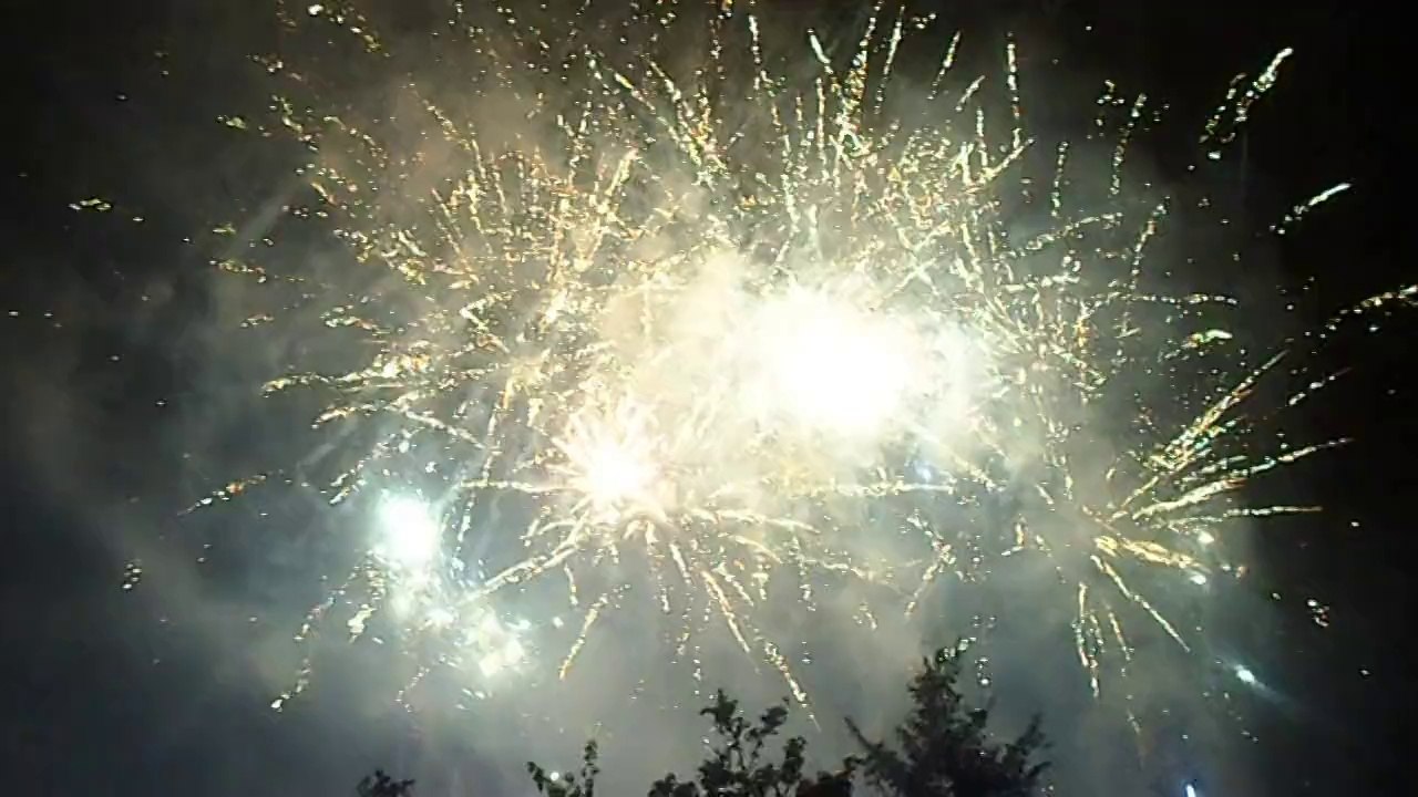 feu d'artifice laurent