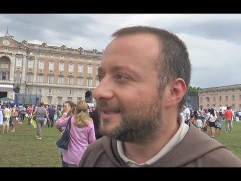Caserta - Papa Bergoglio - Le speranze dei fedeli (26.07.14)