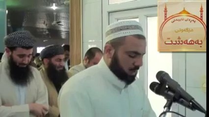 nice reciting of holy quran during namaz.