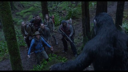 La Planète des Singes : L'Affrontement (2014) - Extrait "Allez-vous-en !" [VOST-HD]