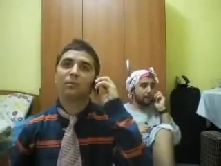 Şırnaklı aşıkların telefon konuşması muhteşem dublaj.Mutlaka izleyin çok güleceksiniz :)))
