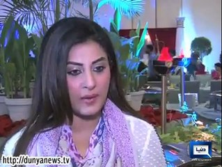 Actresses Meera, Laila, Resham, Noor share Iftar...