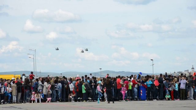 Miting aviatic Cluj-Napoca (complet) - YouTube [720p]