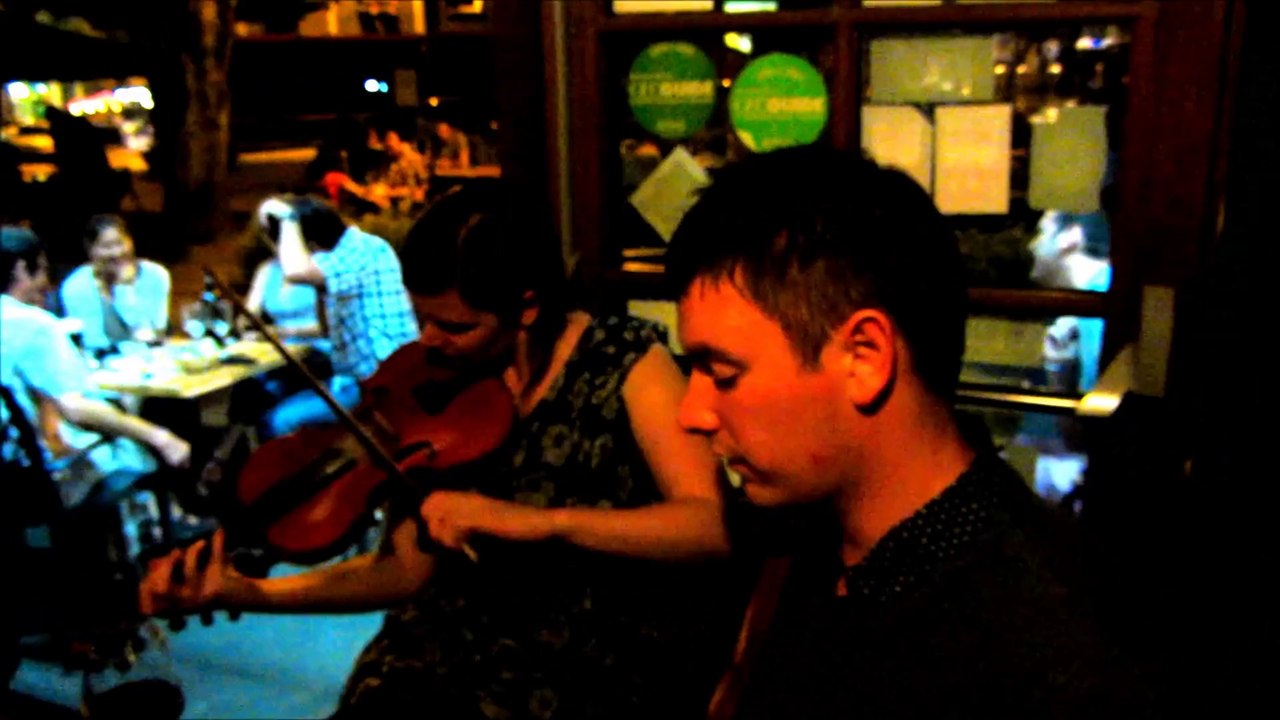 Caladh Nua en visite pré Festival le 23 juillet 2014! - Extrait 2