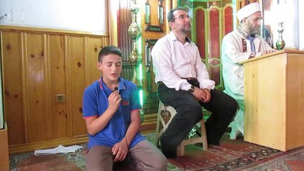 5 VAKİT NAMAZINI CAMİDE KILAN ÖĞRENCİLERE ÖDÜL VERİLDİ