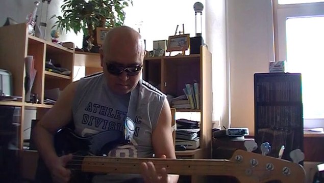 Daft Punk Get Lucky Funk version bass cover Bob Roha