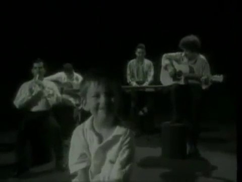 Yeni Türkü - Bana Bir Masal Anlat Baba