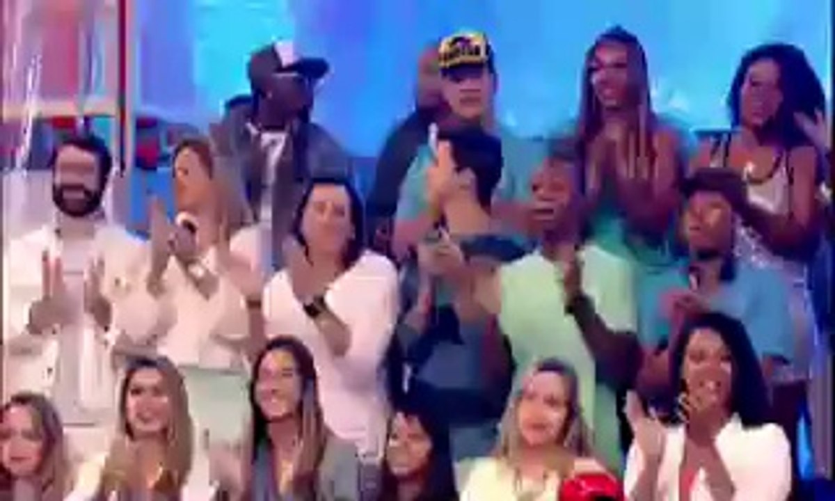 TV Globo 2014-07-27 Esquenta  (20)