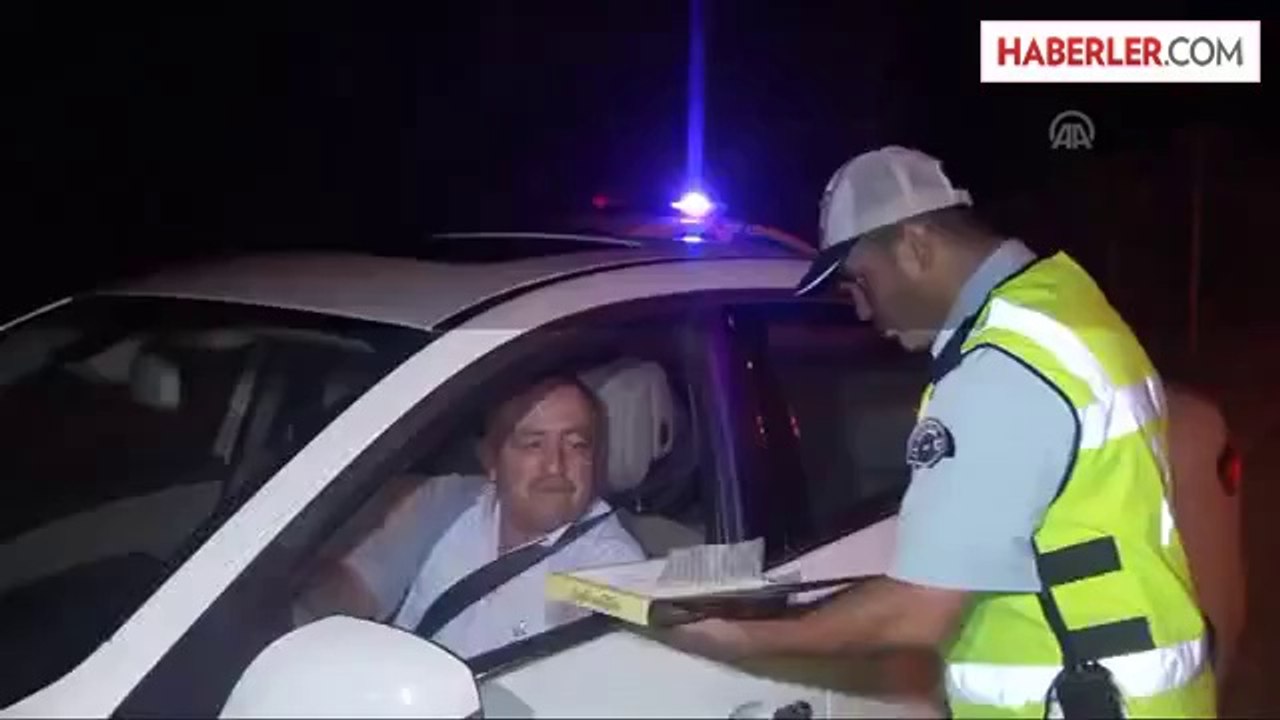 Sürücülere lokum ikramı -