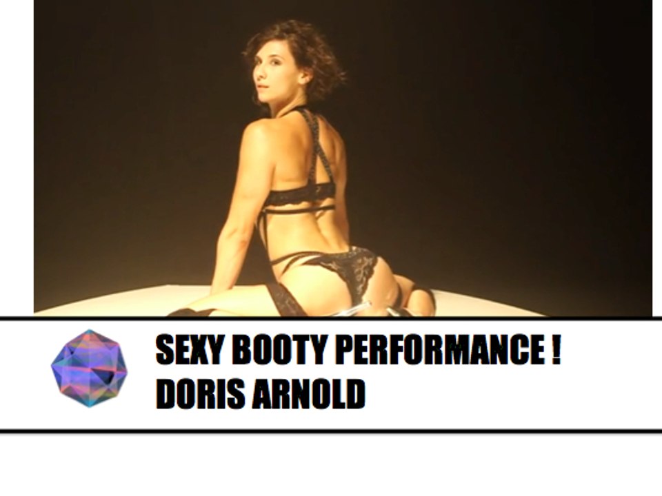 Sexy Booty Performance by French Champion !