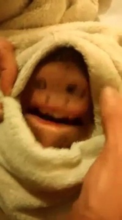 Un Bebe Tres Moche Mais Tellement Marrant Video Dailymotion