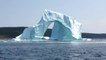 Vague géante créée par la chute d'un Iceberg géant!