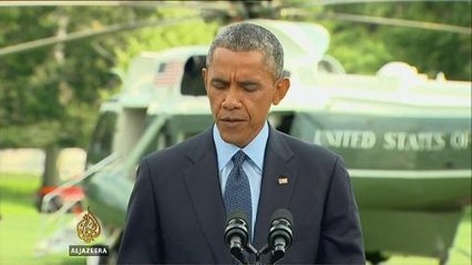 Obama announces Russia sanctions over Ukraine