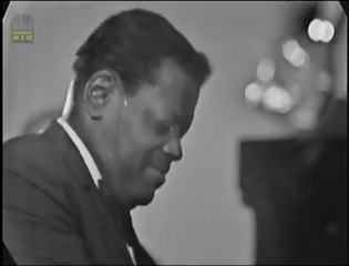 OSCAR PETERSON TRIO with CLARK TERRY in Finland 1965 (0:25)