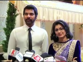 Kumkum Bhagya - Abhi forces Pragya to eat chillies