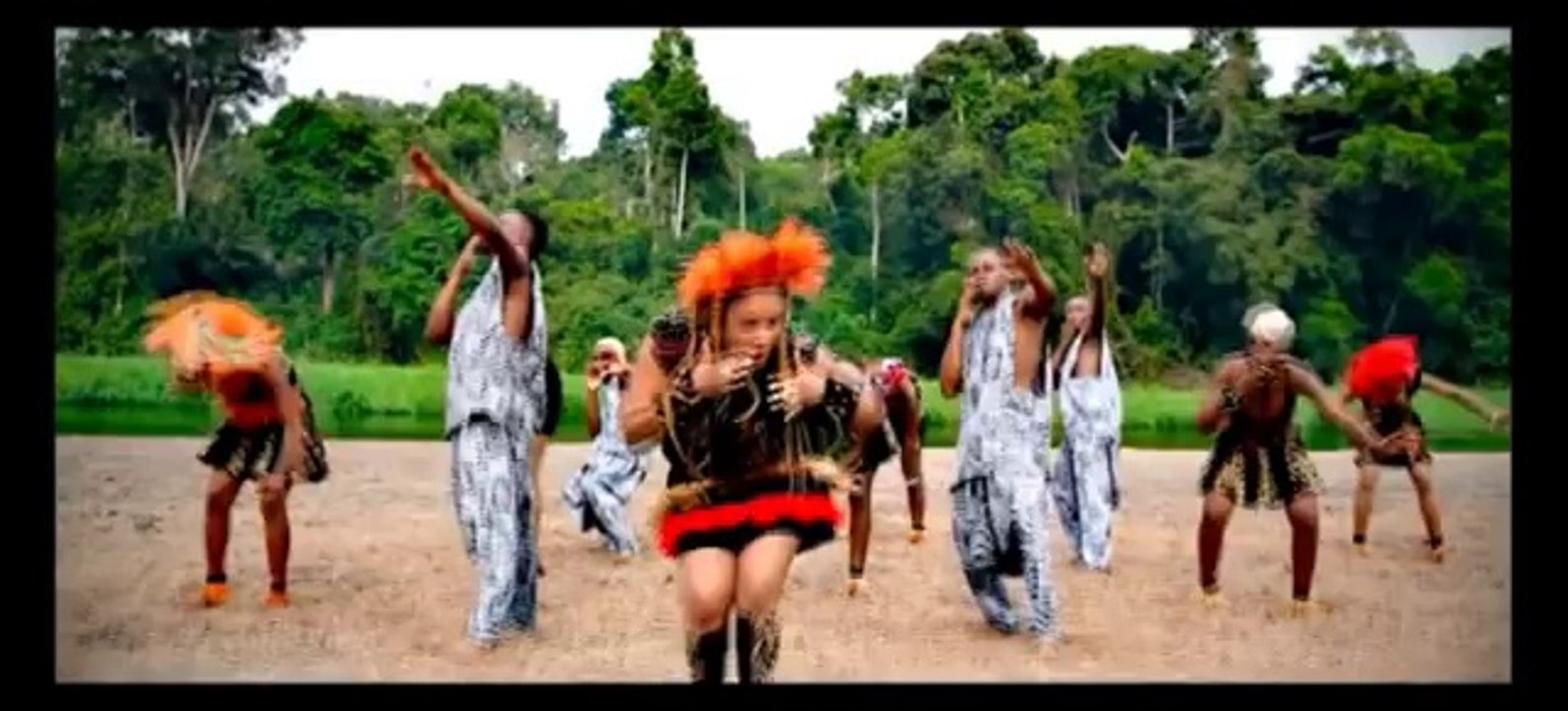 COCO ARGENTEE feat TALLA ANDRE MARIE - BIKUT SKIN (CLIP OFFICIEL)