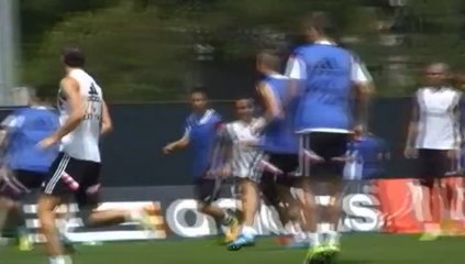 Del Piero asiste al último entrenamiento del Real Madrid en UCLA