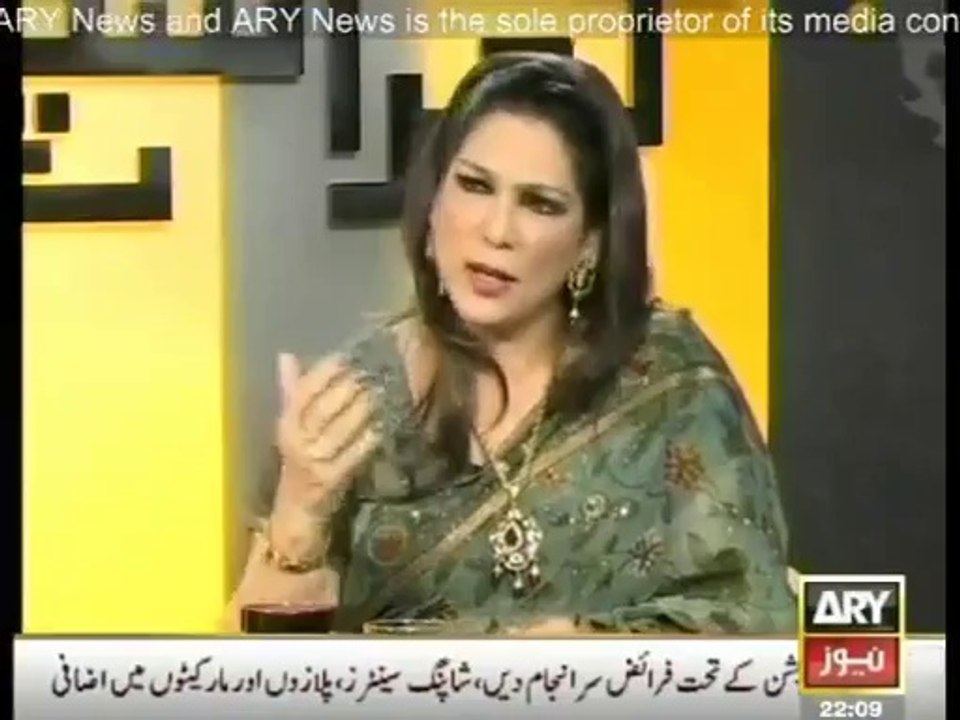Mubashir Luqman with Almas Bobi