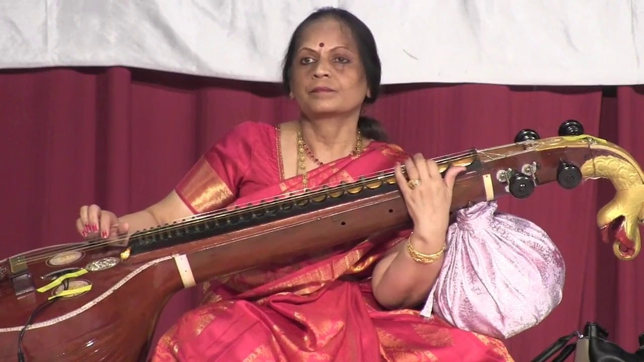 SAPNA: EKAAHAM: 24 HOURS OF VEENA VAADHANAM:  RAGA DARSHANAM: DR. EMANI KALYANI: "BROCHEVAREVARURA" PART -1