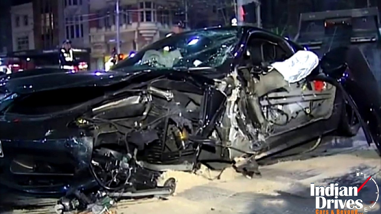 Ferrari 458 Italia Runs Red Light & Crashes : Driver Flees Scene !