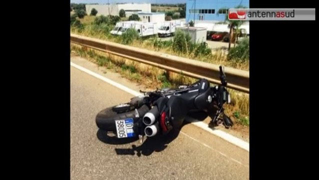 TG 28.07.14 Impatto fatale contro il guardrail: morto un motociclista con la passione per i guantoni