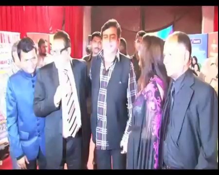 Alia, Parineeti at International Indian Achievers' Awards