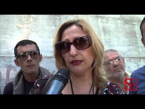 Giugliano (NA) - Ex dipendenti Cub protestano allo Stir -2- (28.07.14)