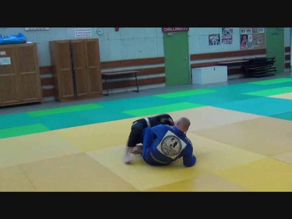 jjb challans team no escape 10