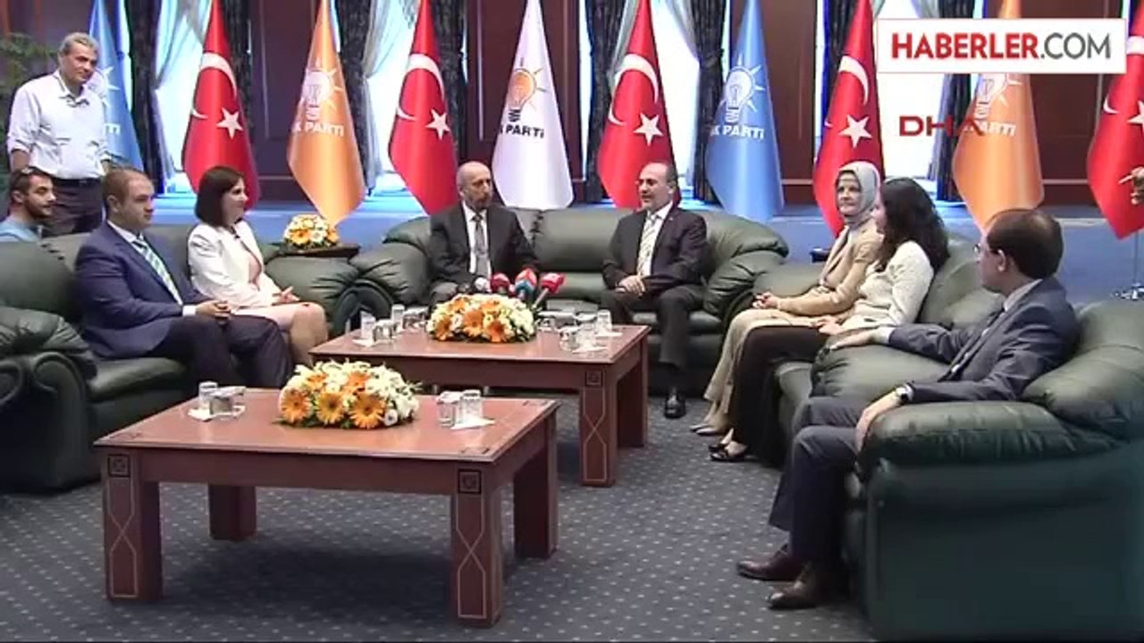 CHP Heyeti, AK Parti'ye Bayramlaşma Ziyaretinde Bulundu