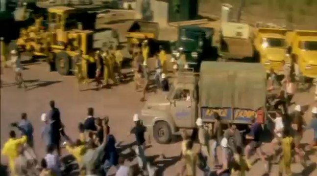 Trailer originale del film Africa Express (Giuliano Gemma - Ursula Andress) by IlFilmografo