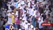 Muslims mark end of Ramadan with Eid celebrations, Ahmedabad - Tv9 Gujarati