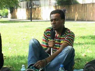 Understanding Modern Radicalism: From Selfies to Social Campaigns 📱