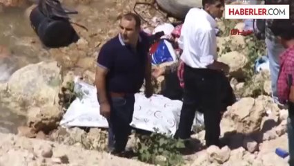 Siirt'te Şarampole Yuvarlanan Araçta Baba ve 2 Oğlu Öldü