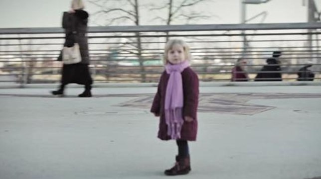 Mercedes Invisible Car