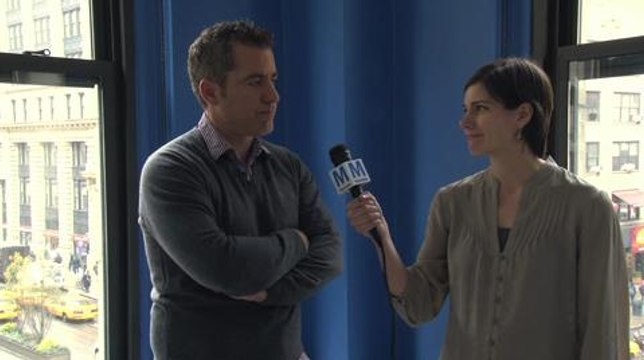 Jason Jones Asks Twitter Users if They're #WellEndowed