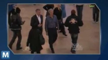 Tim Cook Goes Incognito in Grand Central