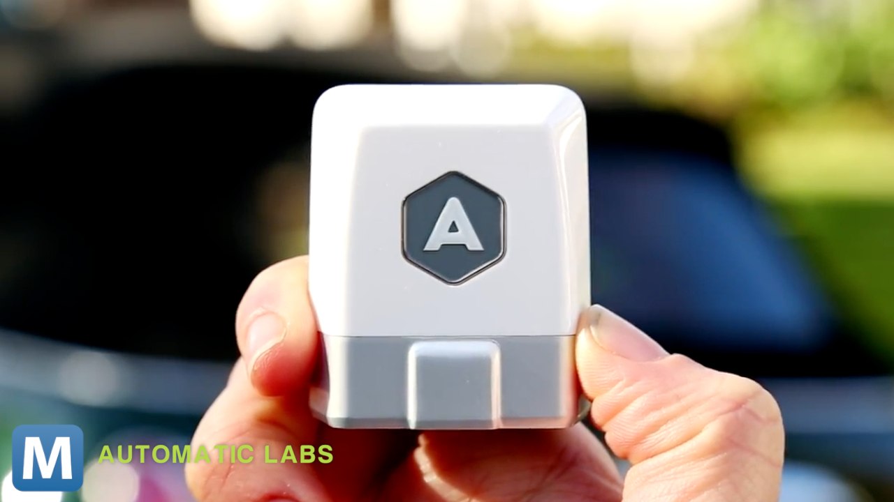 Gadget Plugs into Your Car to Send Data to Your Phone and Keep You Safe